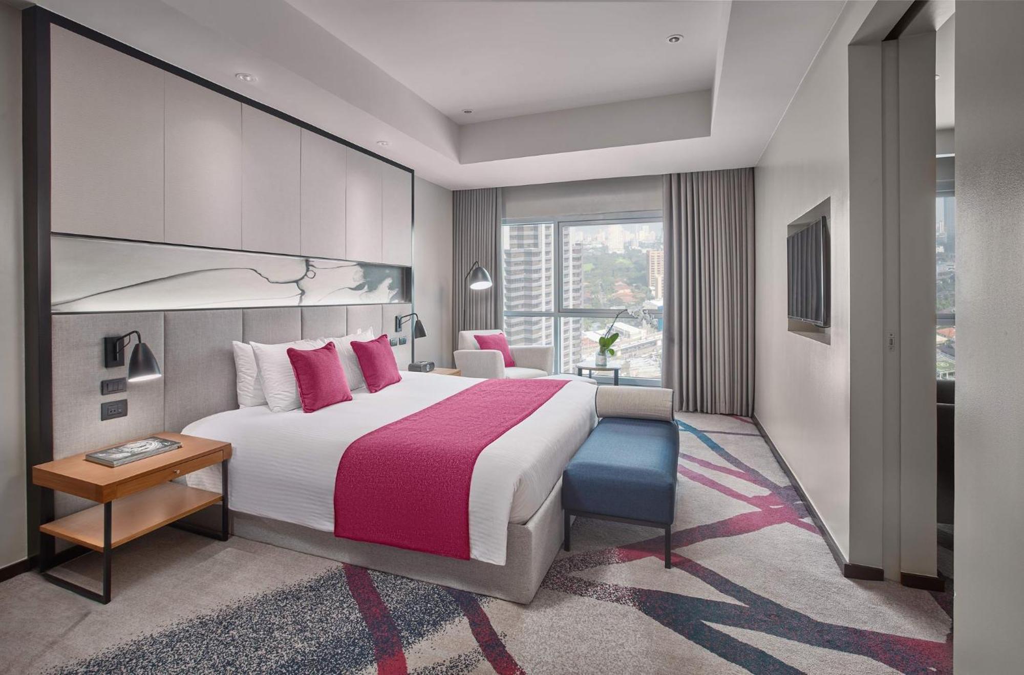 Crowne Plaza Manila Galleria By Ihg Pasig City Bagian luar foto