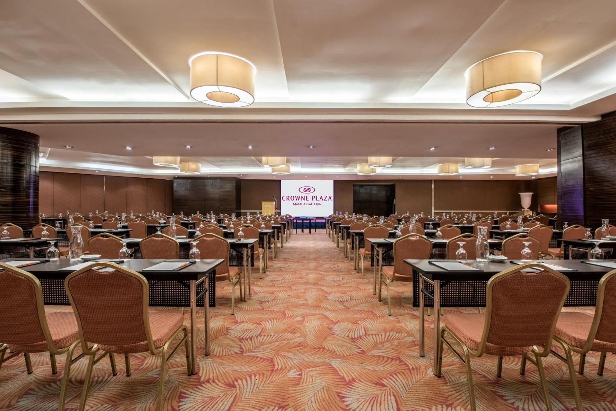 Crowne Plaza Manila Galleria By Ihg Pasig City Bagian luar foto